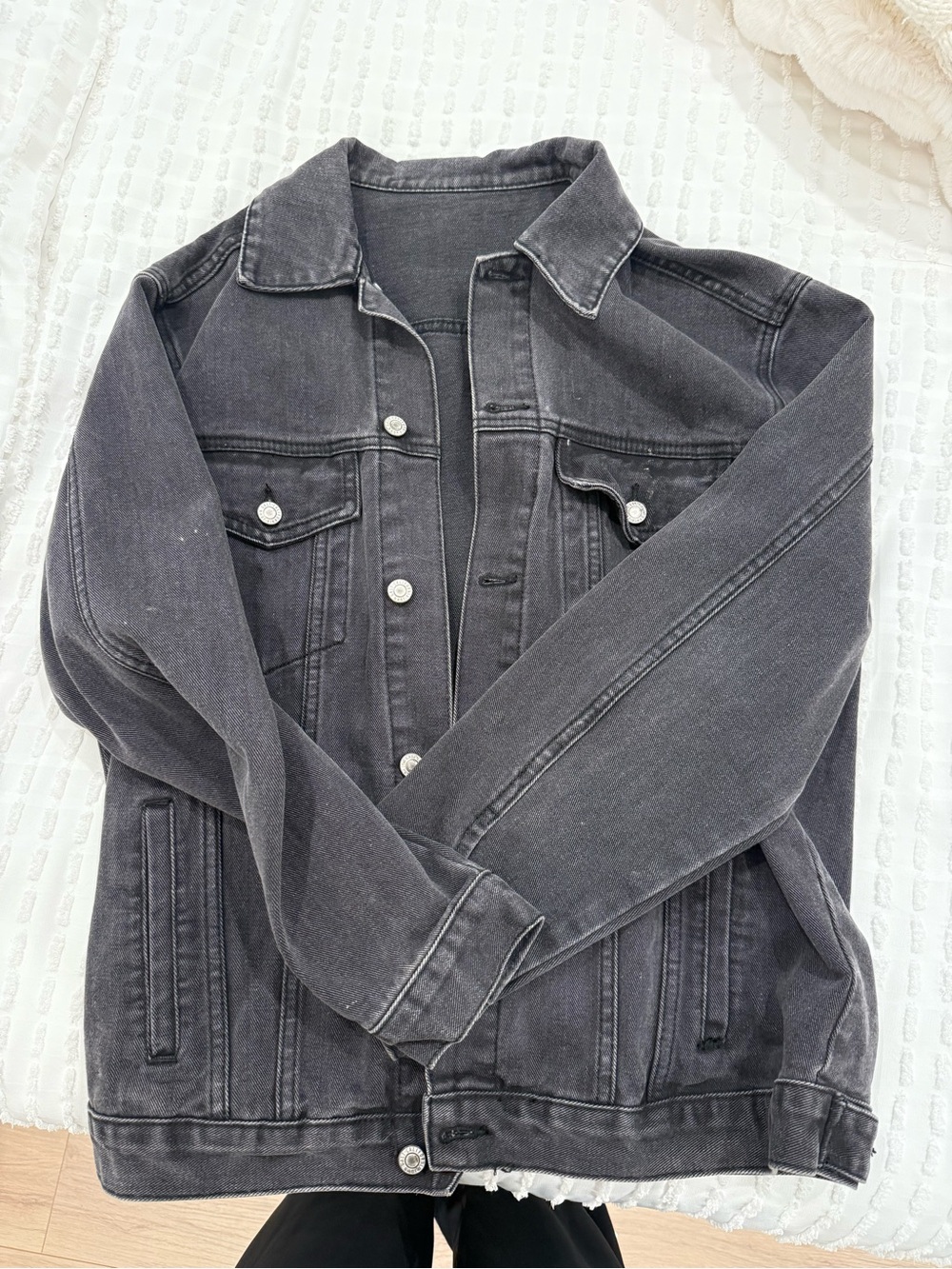 Brandy Melville Washed Black Denim Jacket JGalt/ Brandy Melville